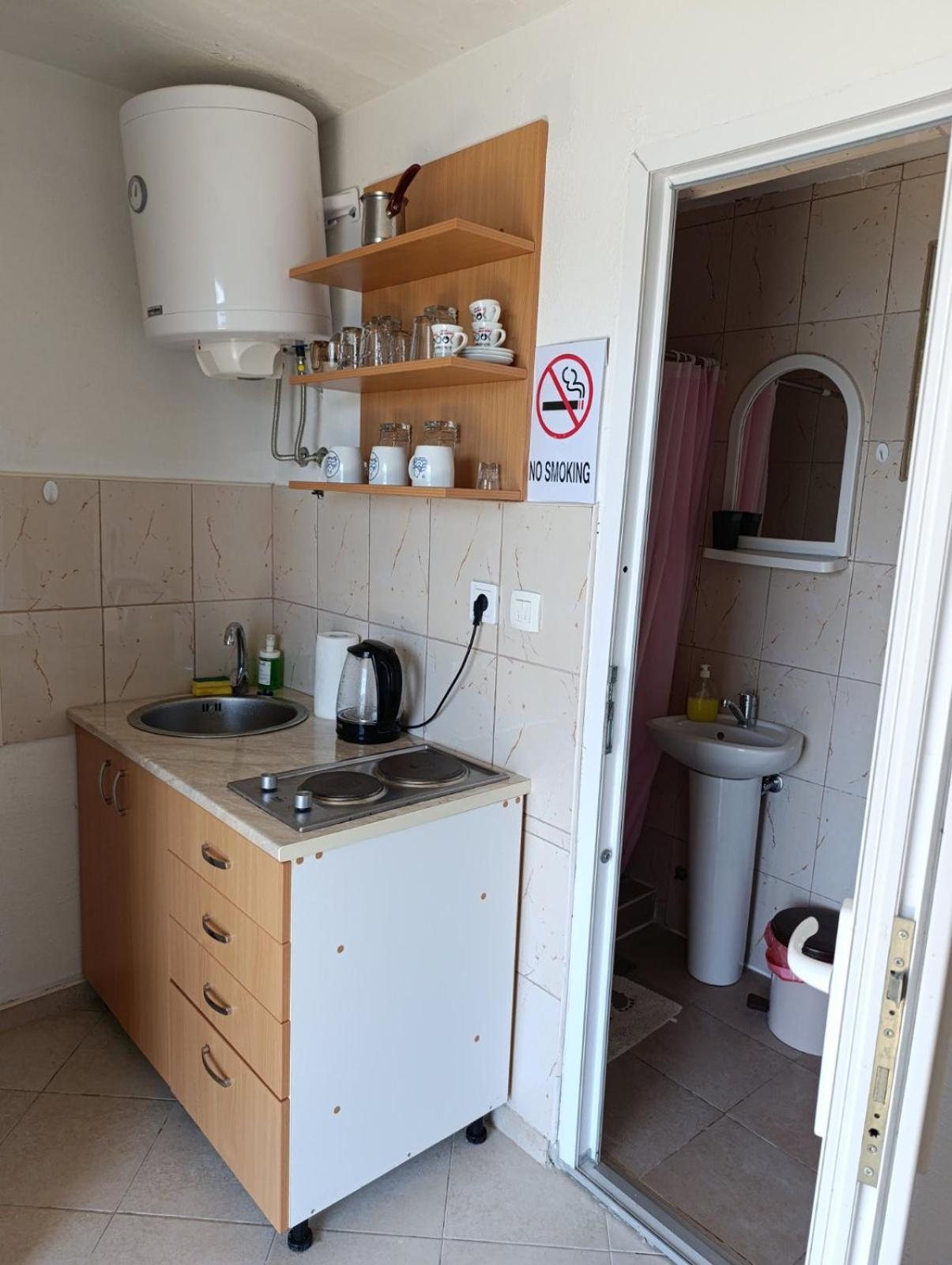 Apartments Eftimov Tivat Exterior foto