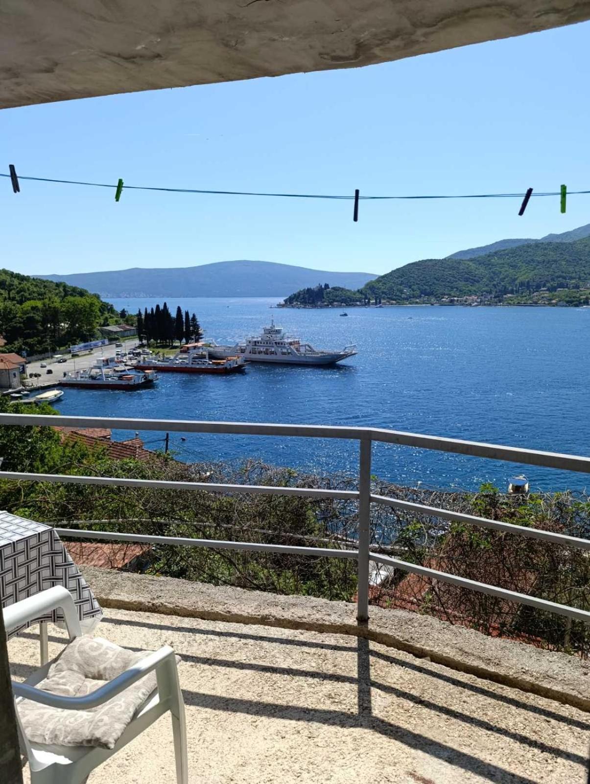 Apartments Eftimov Tivat Exterior foto